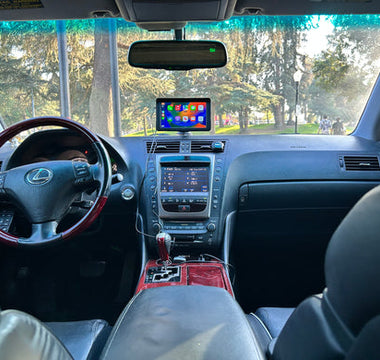 Our lovely Car Smart 7 inch carplay screen in a 2007 vehicle.